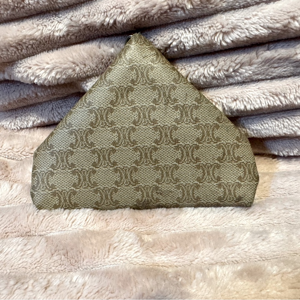 Celine Macadam Coin Purse Made in Italy Rare Gold Snap Authentic Vintage - Picture 2 of 8